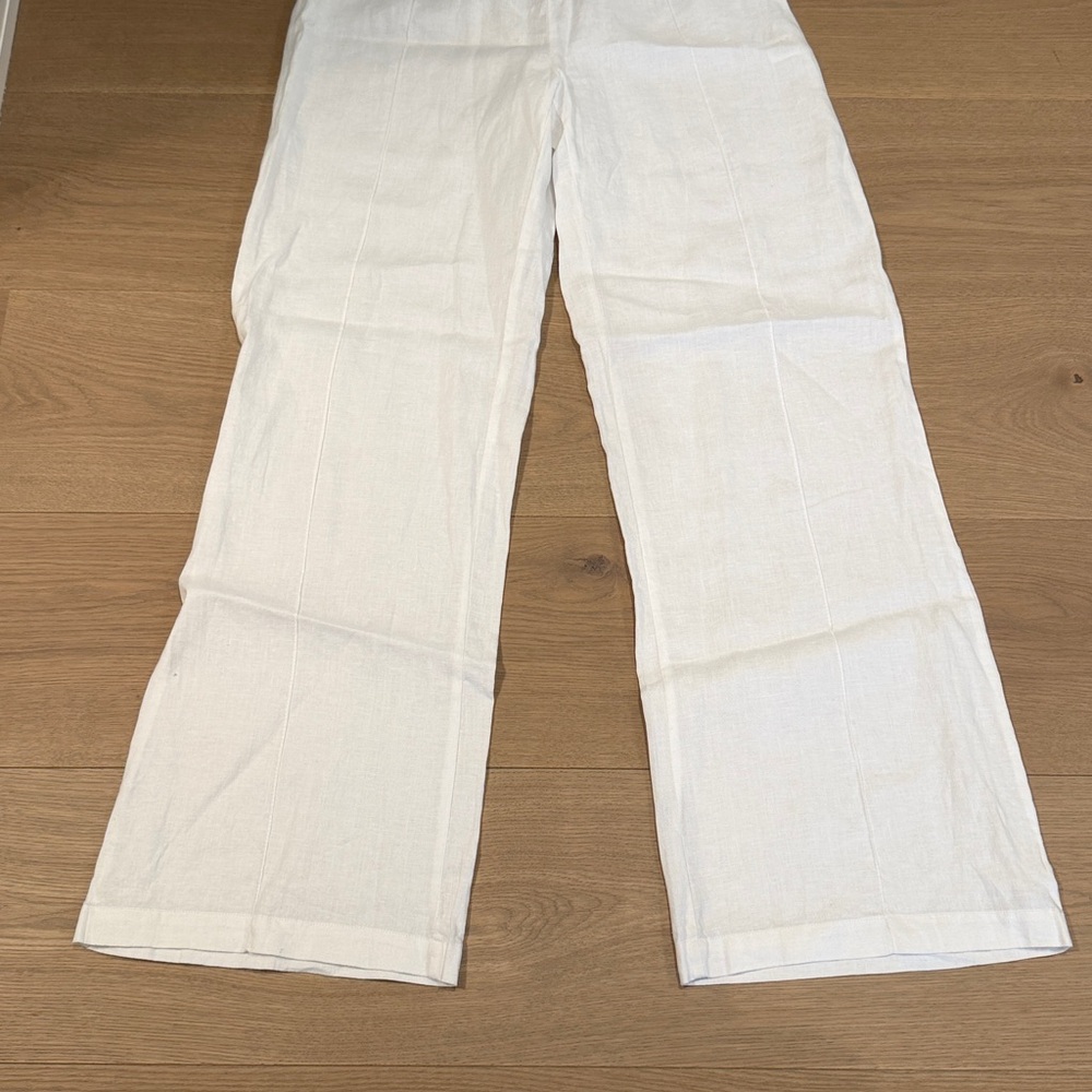 Women's Wide Leg White Pants - Picture 4 of 4